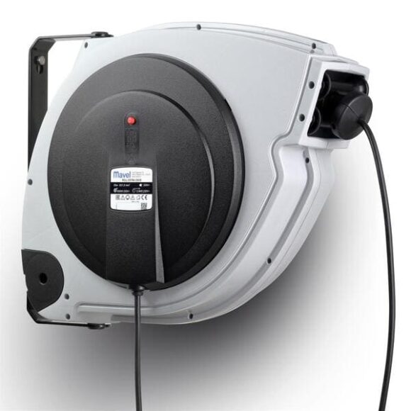 Kabelvinda 1 fas med returbroms och 20 m kabel 580x580