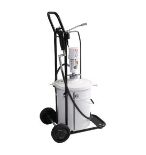 Fettutrustning på kärra med handtag och hjul